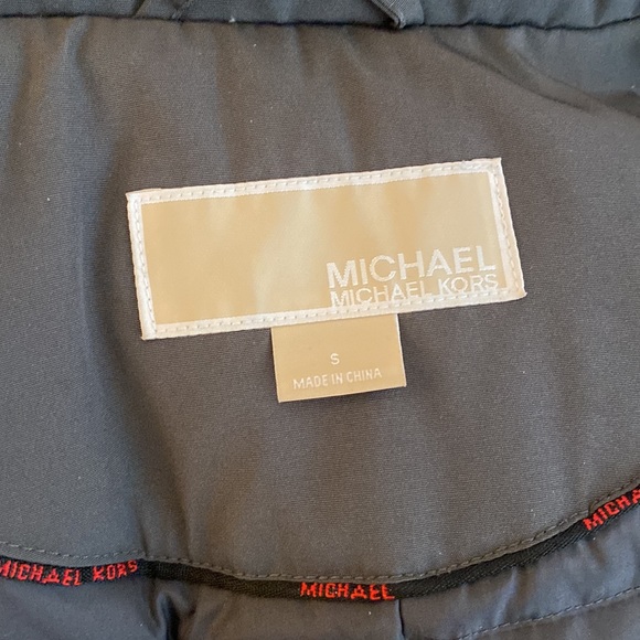 Michael kors gray puffer down winter fur trimmed jacket - Picture 9 of 12